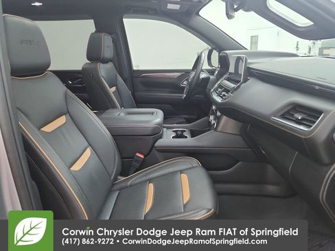Used 2024 GMC Yukon XL AT4 w/ AT4 Premium Package image 34