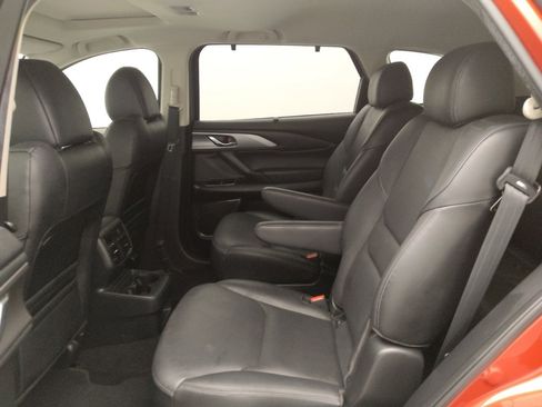 Used 2020 MAZDA CX-9 Touring w/ Touring Premium Package FWD image 18