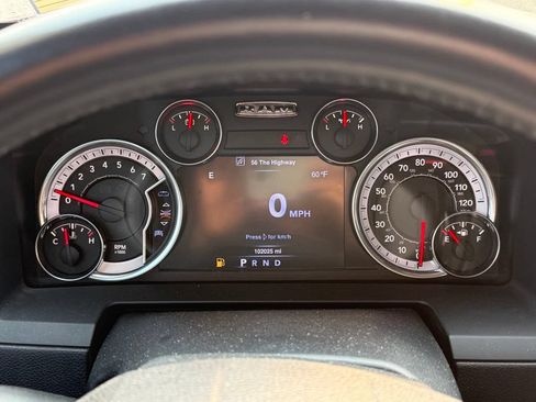 Used 2016 RAM 1500 Laramie w/ Convenience Group AWD/4WD image 6