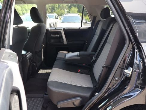 Used 2022 Toyota 4Runner SR5 RWD image 17