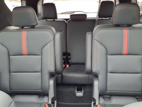 Used 2024 Chevrolet Traverse RS w/ LPO, Floor Liner Package image 11