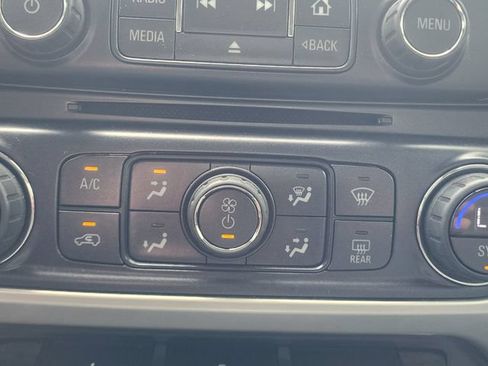 Used 2018 GMC Sierra 1500 SLT w/ Texas SLT Premium Package AWD/4WD image 32