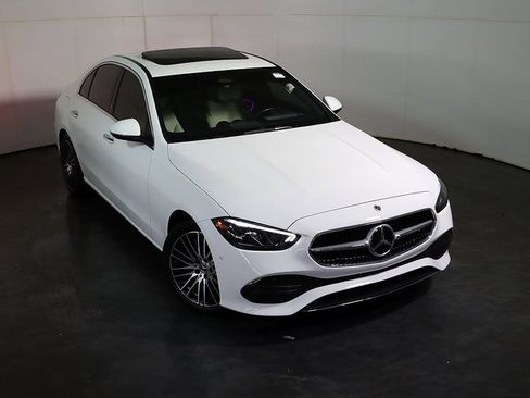 Used 2024 Mercedes-Benz C 300 4MATIC Sedan image 7