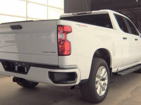 Used 2024 Chevrolet Silverado 1500 Custom AWD/4WD image 3