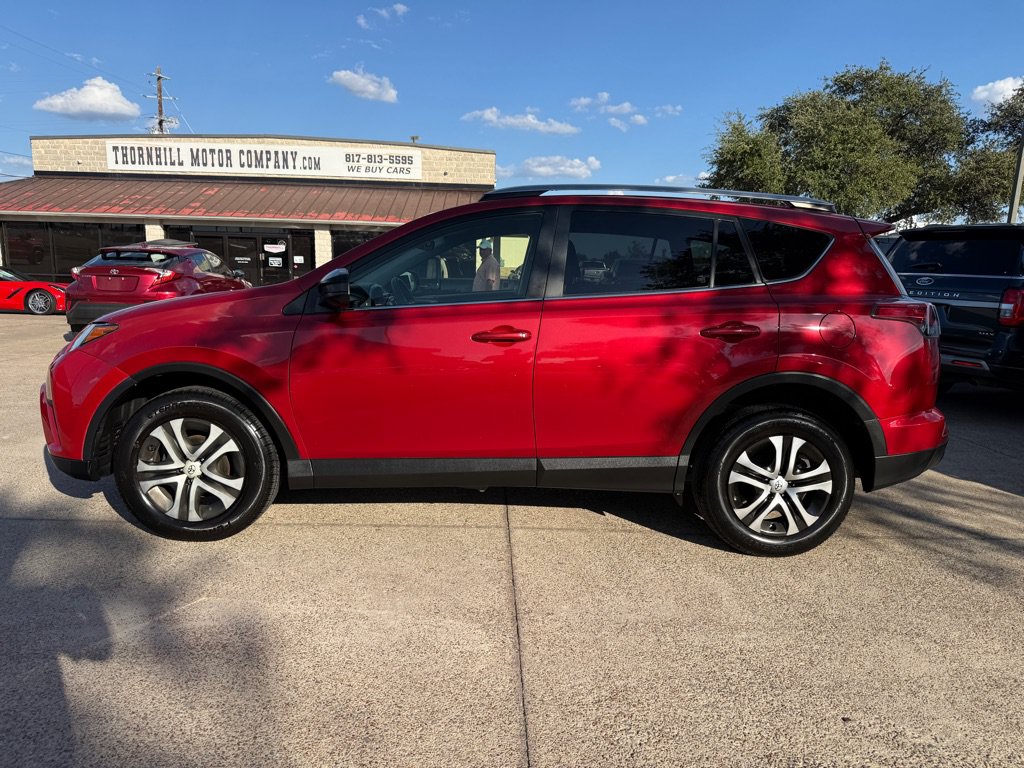 Used 2017 Toyota RAV4 LE w/ All Weather Liner Package FWD image 4
