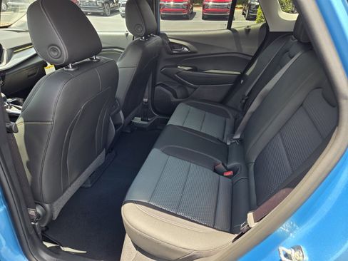 New 2026 Chevrolet Trax LT FWD image 6