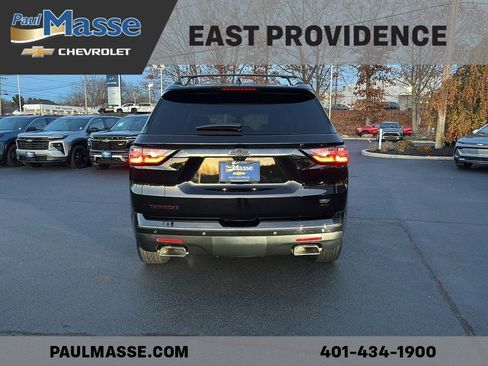 Used 2021 Chevrolet Traverse Premier w/ Redline Edition image 6