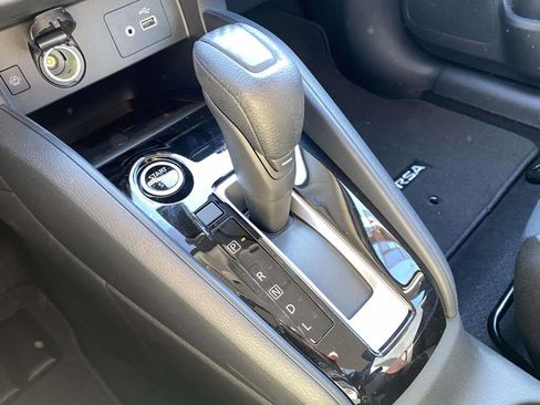 New 2025 Nissan Versa SV w/ Trunk Package image 30