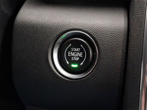 Certified 2025 GMC Acadia Elevation image 25