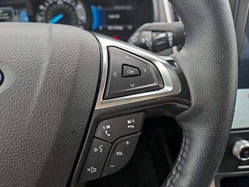 Certified 2024 Ford Edge SEL w/ Convenience Package AWD/4WD image 15