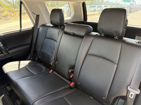Used 2023 Toyota 4Runner TRD Off-Road Premium w/ Moonroof Package AWD/4WD image 22