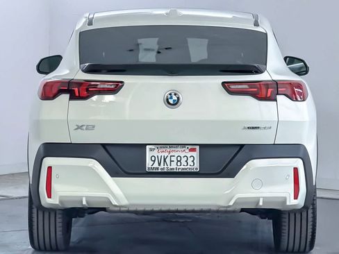 Used 2025 BMW X2 xDrive28i w/ Technology Package AWD/4WD image 7