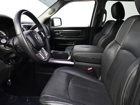 Used 2018 RAM 2500 Laramie w/ Sport Appearance Group image 13