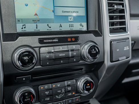 Used 2018 Ford F250 Platinum w/ Platinum Ultimate Package image 38