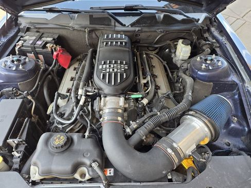 Used 2012 Ford Mustang GT Premium w/ Brembo Brake Pkg RWD image 24