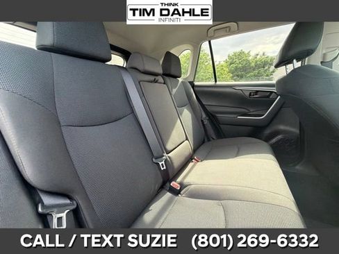 Used 2024 Toyota RAV4 LE AWD/4WD image 15