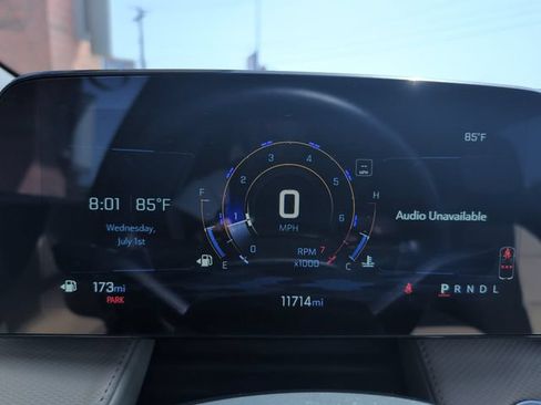 Used 2025 Chevrolet Equinox ACTIV w/ Safety and Technology Package FWD image 17