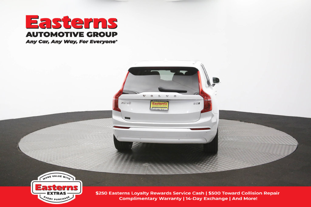 Used 2023 Volvo XC90 B5 Core AWD/4WD image 38