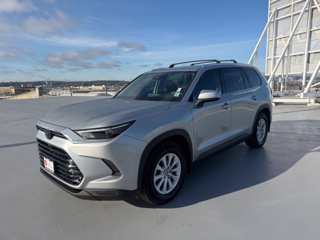 Certified 2024 Toyota Grand Highlander AWD image 11
