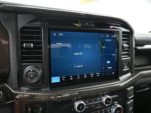 New 2025 Ford F150 Lariat w/ Equipment Group 502A High image 28