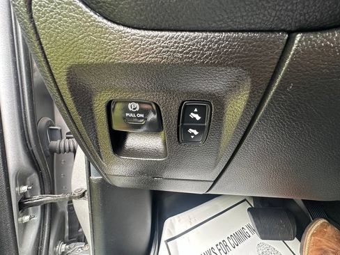 Used 2019 RAM 1500 Big Horn AWD/4WD image 15