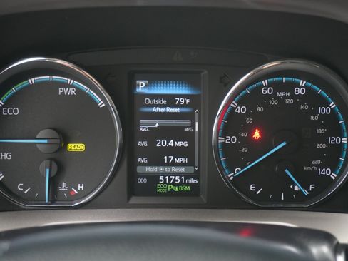 Used 2016 Toyota RAV4 Limited w/ Advanced Technology Package AWD/4WD image 19