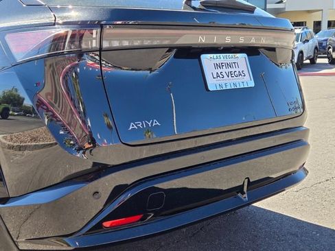 Used 2024 Nissan Ariya AWD image 6