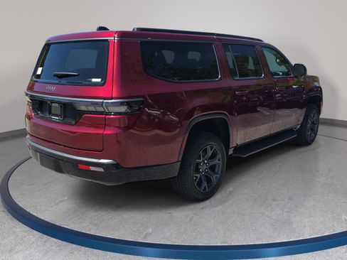 New 2026 Jeep Grand Wagoneer L Limited AWD/4WD image 5