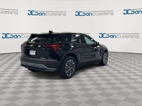 Used 2024 Chevrolet Blazer EV LT AWD/4WD image 8