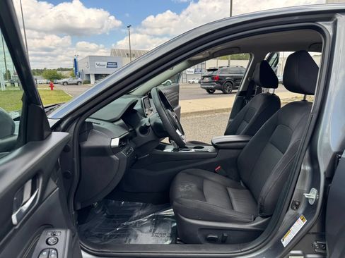 Used 2019 Nissan Altima 2.5 S FWD image 9