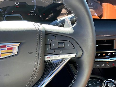 Certified 2025 Cadillac CT5 V w/ Platinum Package image 12