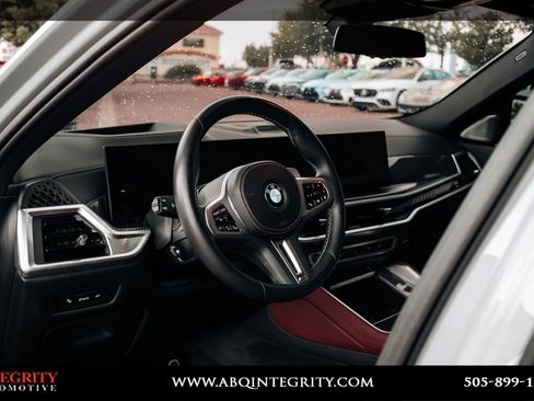 Used 2024 BMW X6 M60i w/ Dynamic Handling Package AWD/4WD image 17