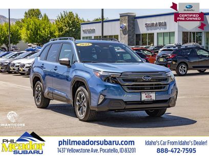 Used 2025 Subaru Forester Premium w/ Convenience Package #1