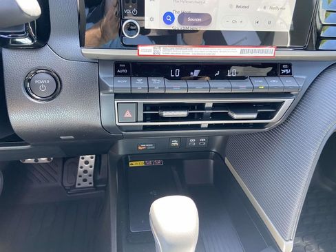 New 2026 Toyota Camry SE image 25