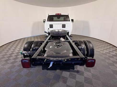 New 2026 RAM 5500 Tradesman w/ Chrome Appearance Group image 13