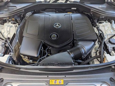 Certified 2025 Mercedes-Benz GLC 350e 4MATIC image 23