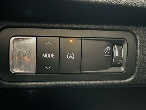 Used 2026 Chevrolet Traverse High Country FWD image 55