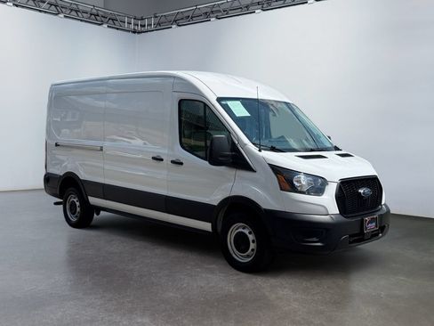 Used 2025 Ford Transit 250 148 Medium Roof w/ Load Area Protection Package RWD image 3