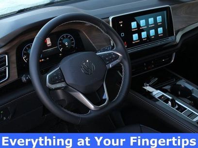 New 2026 Volkswagen Atlas SE