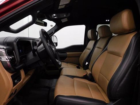 Used 2025 Ford F450 Lariat image 27