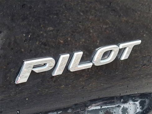 Used 2017 Honda Pilot EX-L image 34