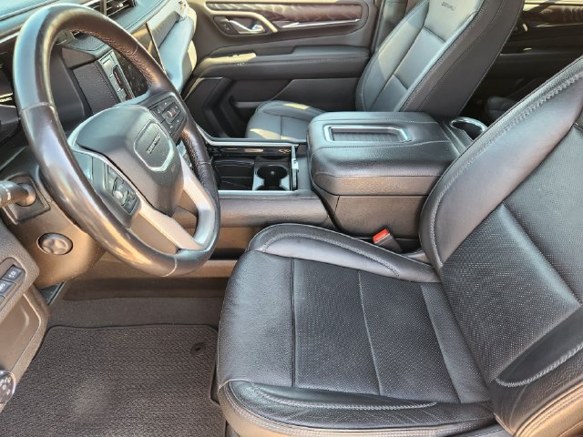 Used 2023 GMC Yukon Denali AWD/4WD image 13