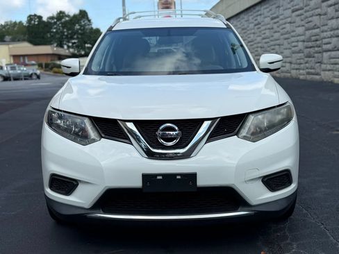 Used 2016 Nissan Rogue S w/ Appearance Package AWD/4WD image 3