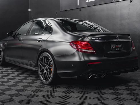 Used 2018 Mercedes-Benz E 63 AMG S image 34