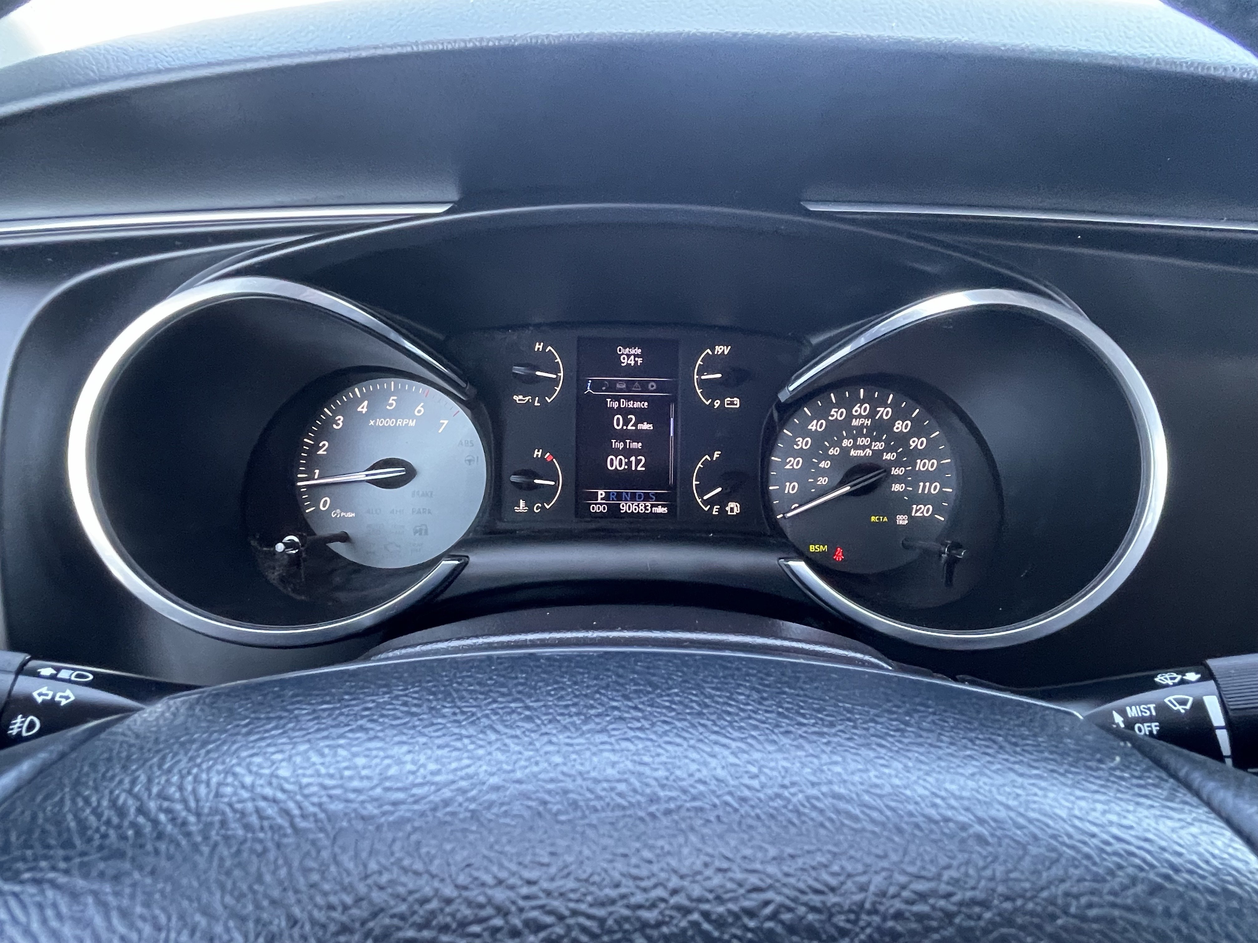 Used 2019 Toyota Sequoia SR5 AWD/4WD image 31