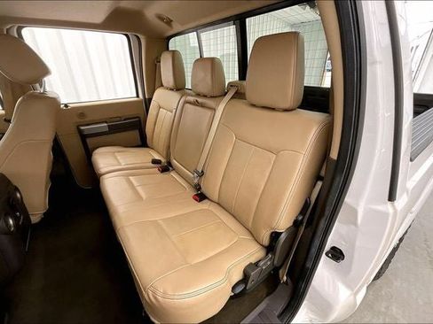 Used 2016 Ford F250 Lariat w/ Chrome Package image 20