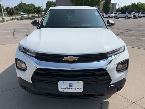 Certified 2023 Chevrolet TrailBlazer LS AWD/4WD image 2