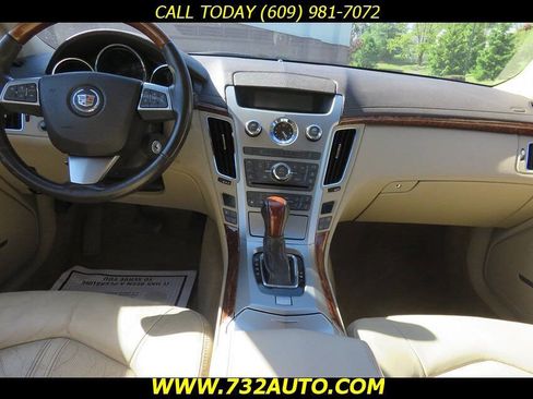 Used 2010 Cadillac CTS Luxury RWD image 27