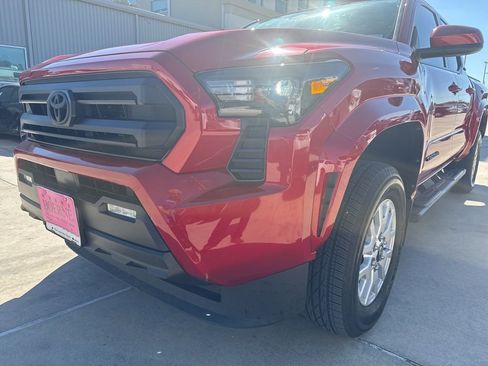 Used 2024 Toyota Tacoma SR5 image 3
