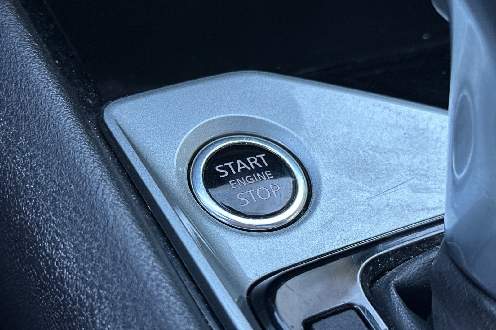 Used 2024 Nissan Altima 2.5 SV FWD image 21